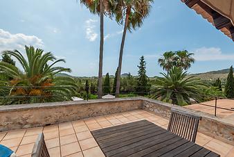 Finca Casa Ses Anyanes: Terrasse im Obergeschoss