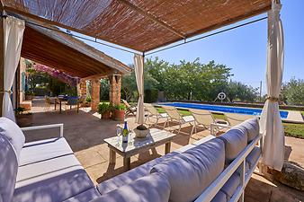 Finca Son Fam Nou: Poolterrasse