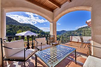 Finca Austria Uno: Blick in die Berglandschaft