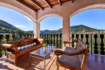 Finca Austria Uno: Terrasse im zweiten Stock