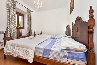 Finca Can Barret: Schlafzimmer 2 im EG